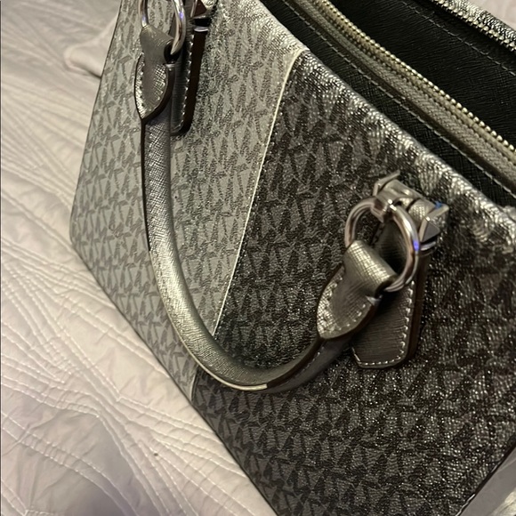 Michael Kors Black and Gray Satchel Set - Picture 9 of 10